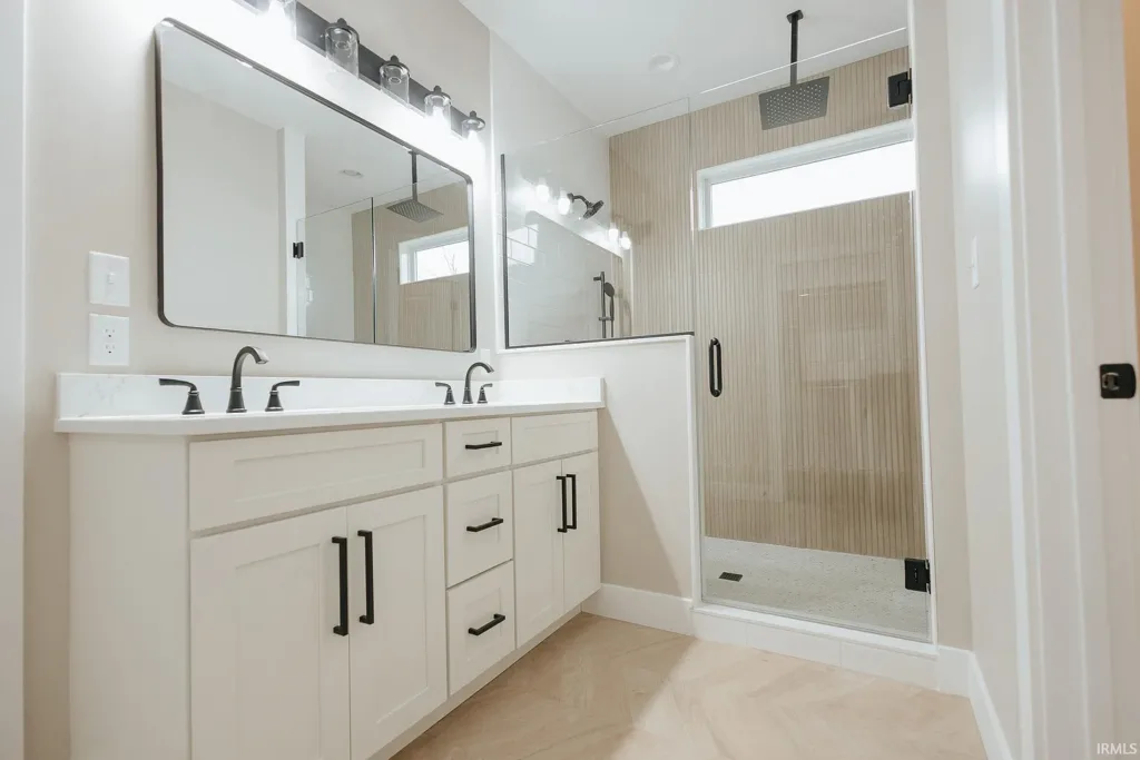 19014 Amherst Lane Images Of Home
