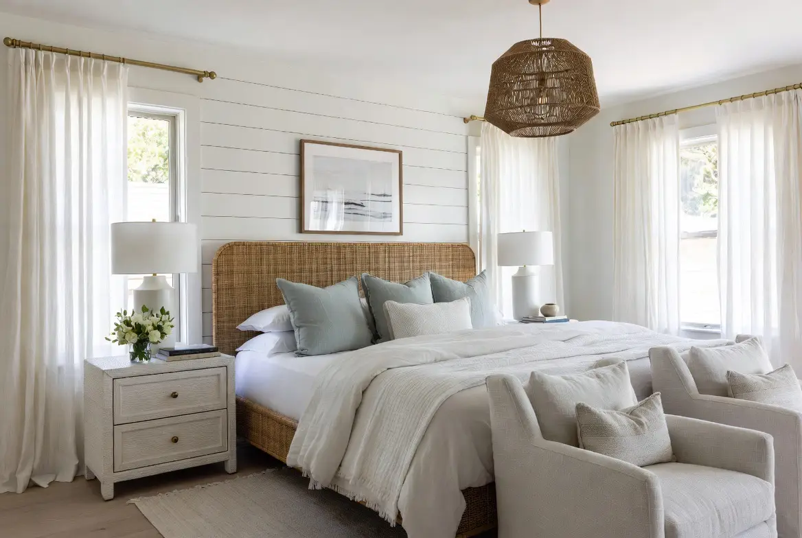 Bedroom Gallery 1
